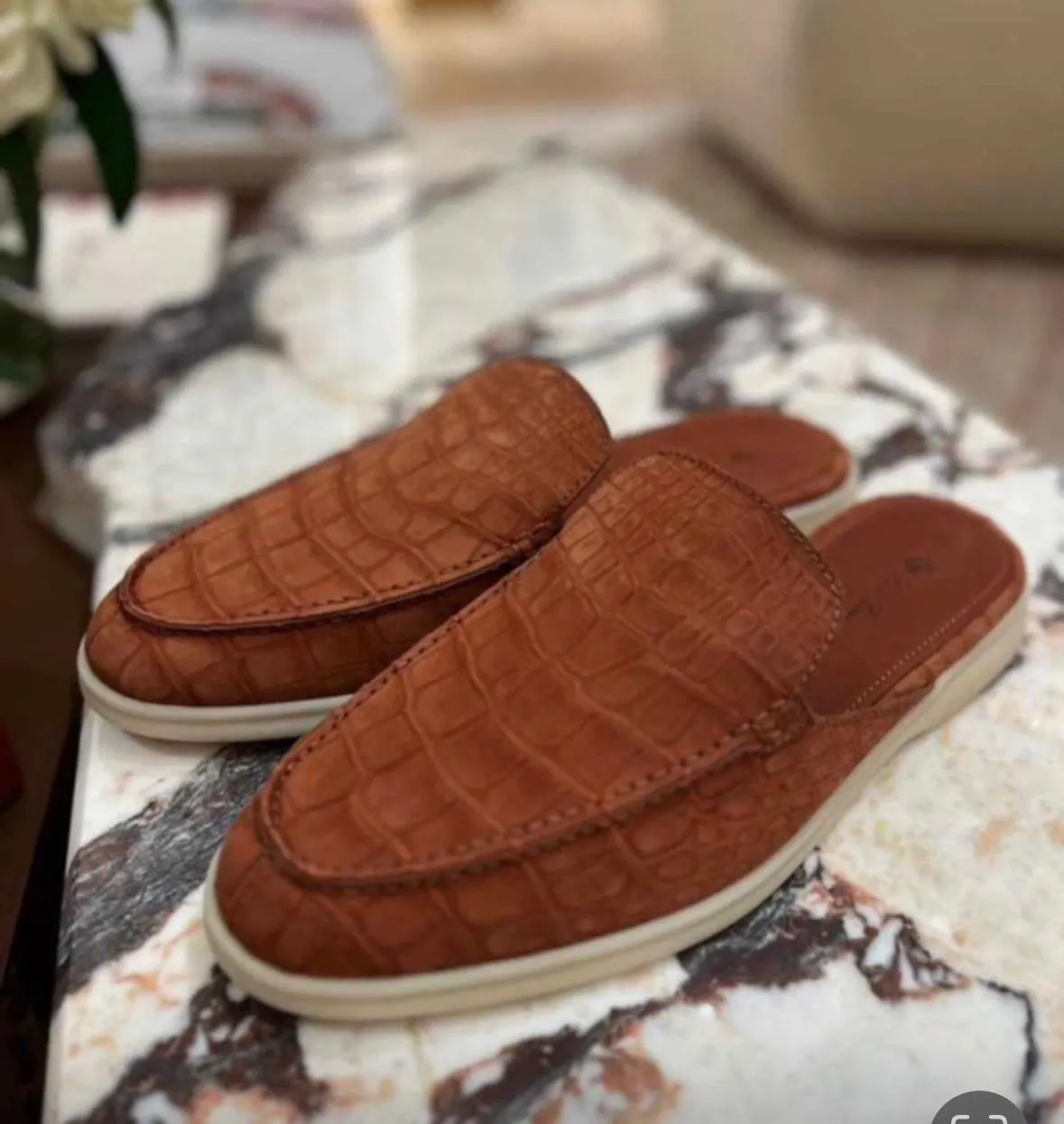 Preorder Crocodile Leather Slippers Men's Crocodile Leather Slippers Very Comfortable